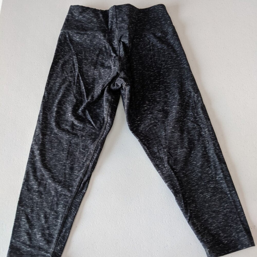 Tasc Performance Capris w/headband